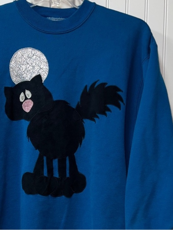 Hanes Tops - 90s Black Cat Full Moon Sweatshirt XL Vintage Goth